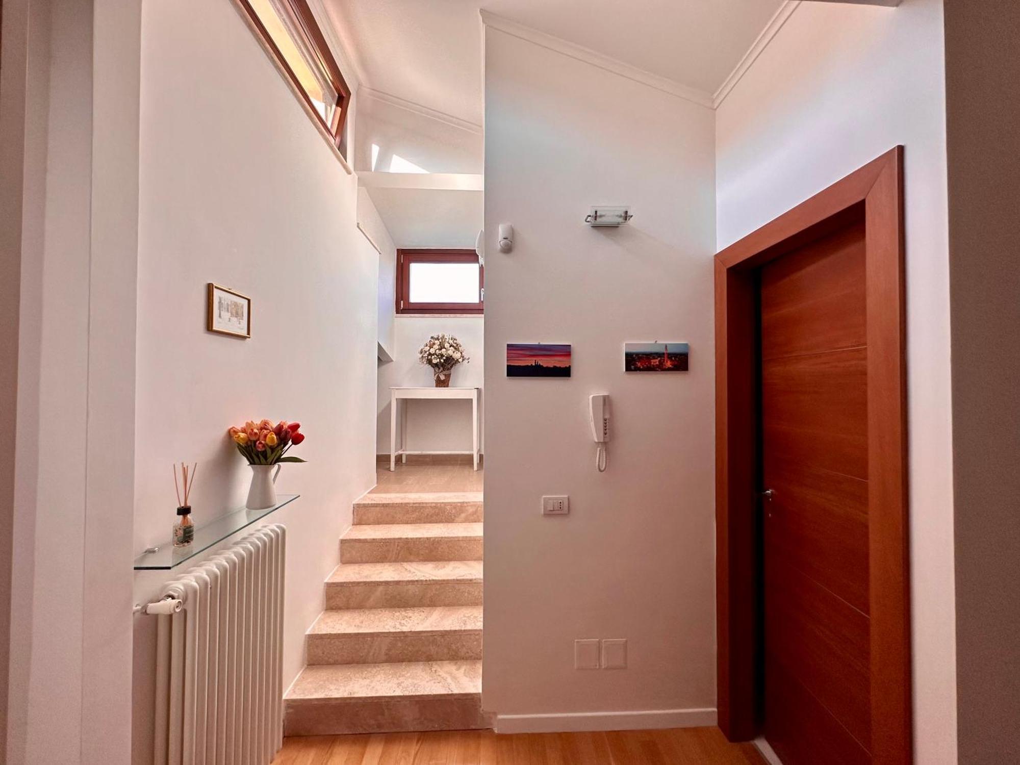 Sisters' Home - Appartamento Nel Centro Storico Con Terrazzo, Aria Condizionata E Vasca Da Bagno Siena Luaran gambar
