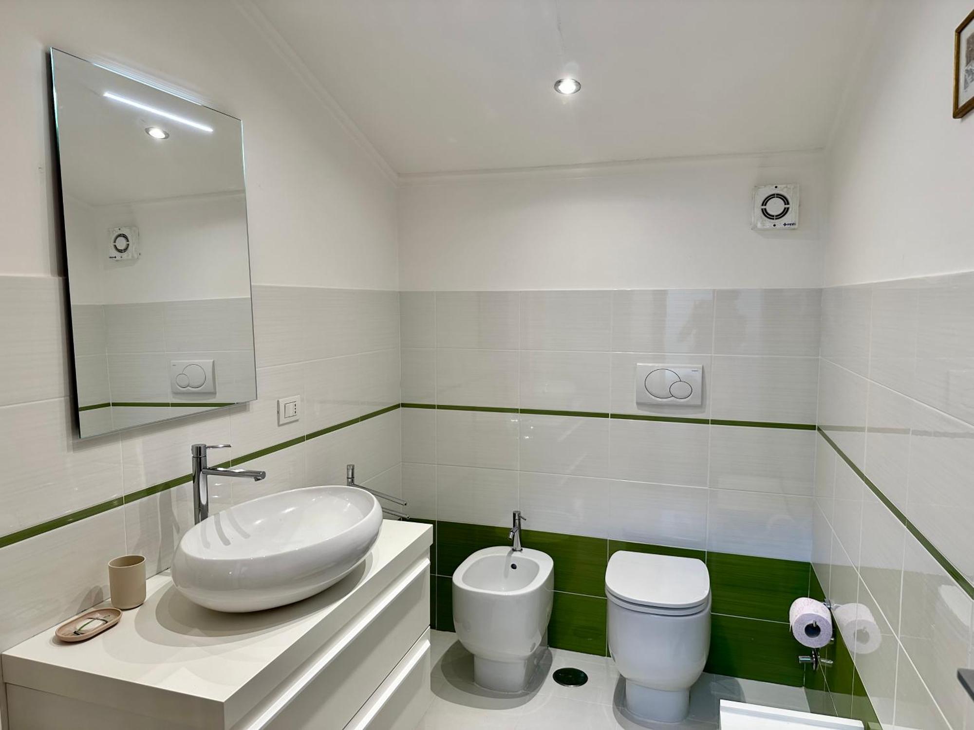 Sisters' Home - Appartamento Nel Centro Storico Con Terrazzo, Aria Condizionata E Vasca Da Bagno Siena Luaran gambar