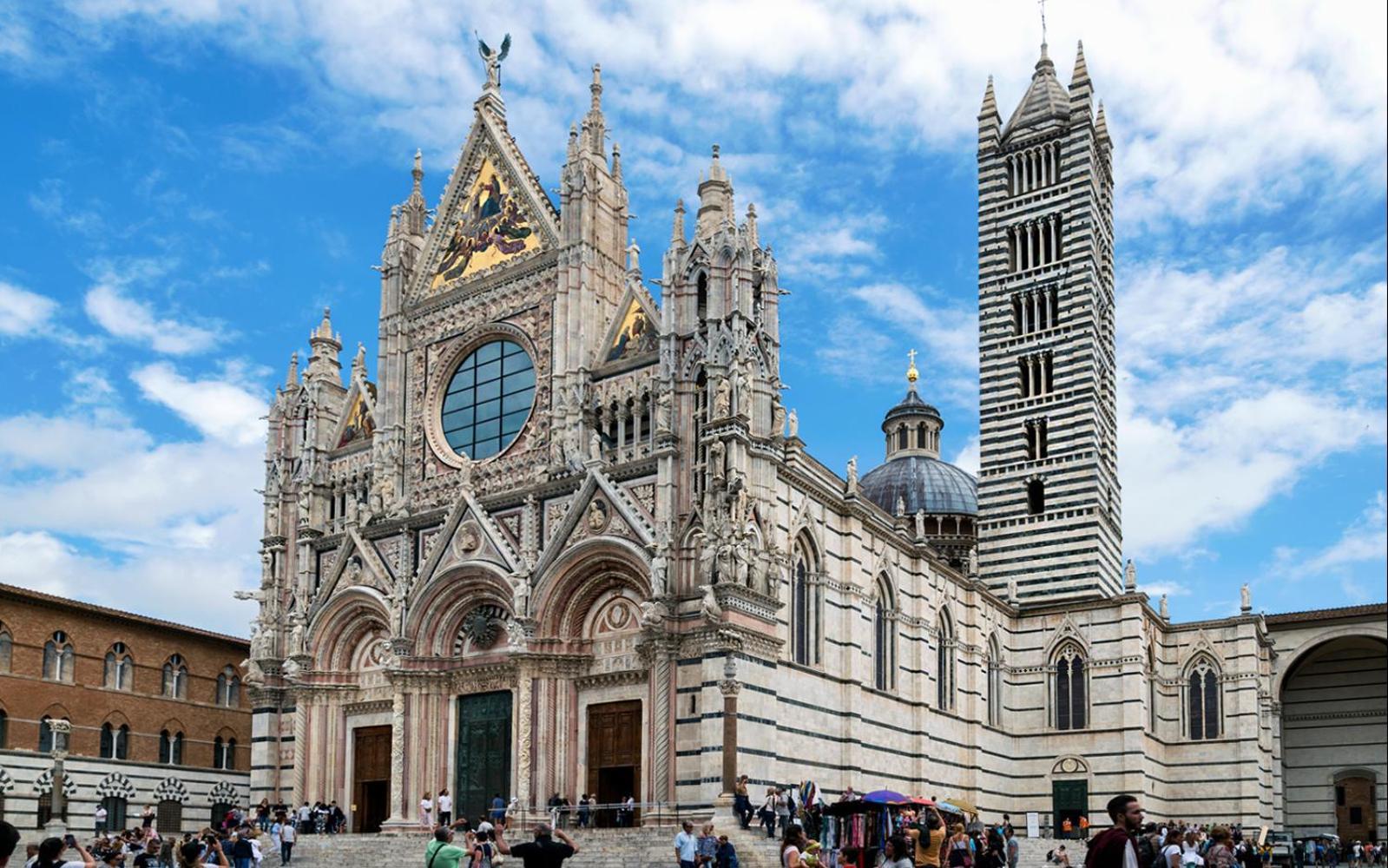 Sisters' Home - Appartamento Nel Centro Storico Con Terrazzo, Aria Condizionata E Vasca Da Bagno Siena Luaran gambar